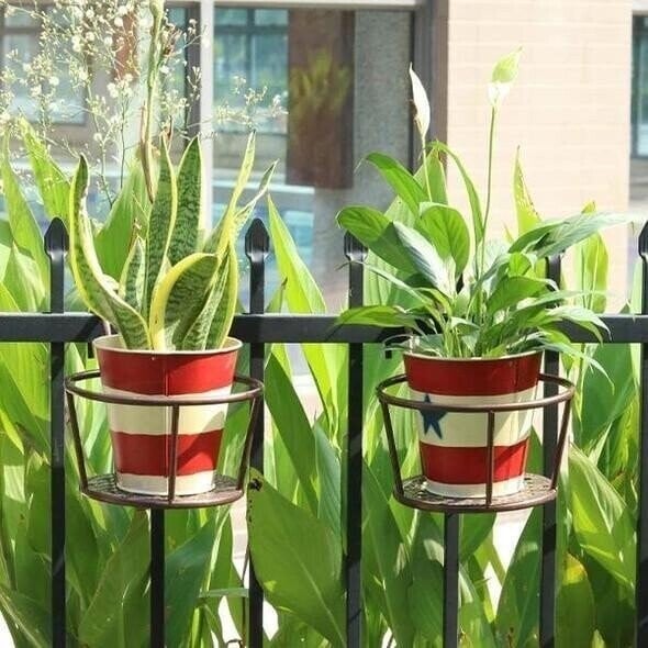 Aura Basket Plant Stand